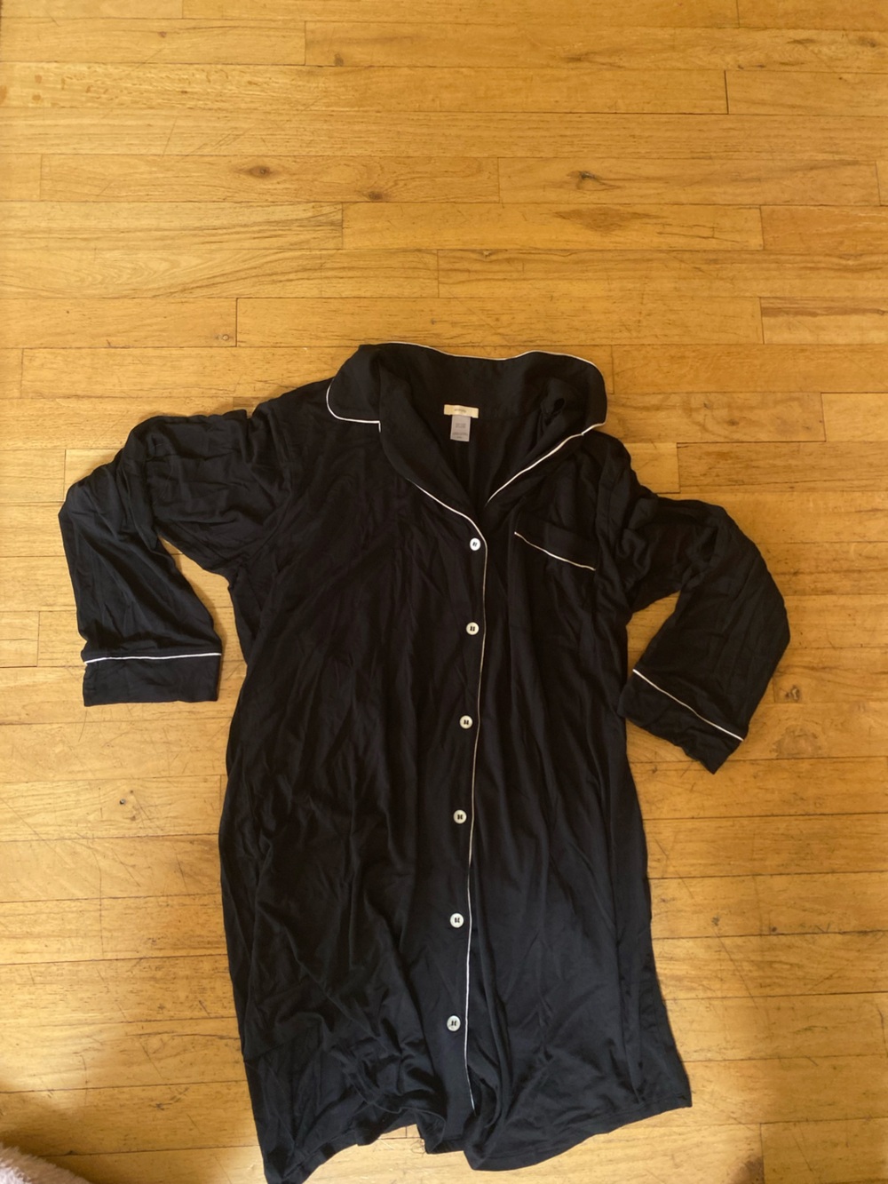 Eberjey sleep shirt. Black/ white piping. Size medium